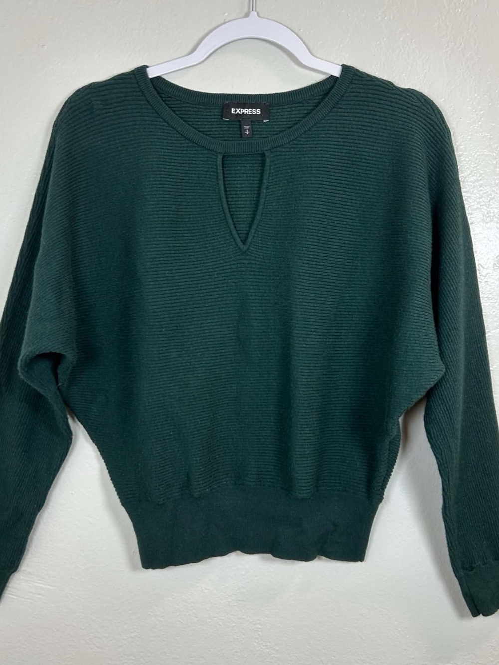 Express Womens Green Solid Knit Keyhole Dolman Lightweight Pullover Sweater XS